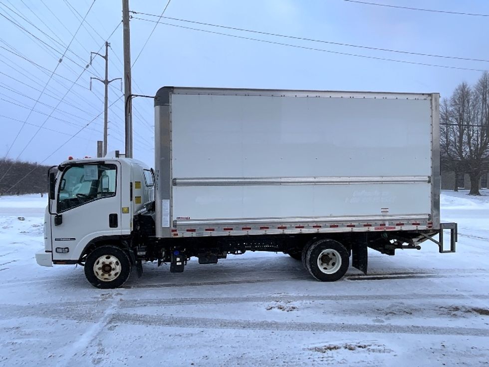 Light Duty Box Truck-Light and Medium Duty Trucks-Isuzu-2022-NPR-London-ON-276,256\n\t\tkm-$ 39,500 - Image 4