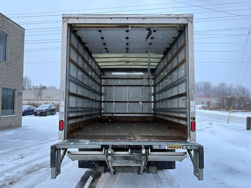 Light Duty Box Truck-Light and Medium Duty Trucks-Isuzu-2022-NPR-London-ON-276,256\n\t\tkm-$ 39,500 - Image 8