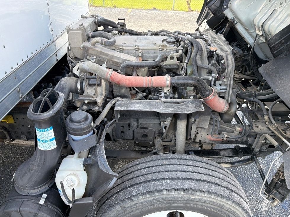 Light Duty Box Truck-Light and Medium Duty Trucks-Isuzu-2022-NPR-Louisville-KY-60,241\n\t\tmiles-$ 47,500 - Image 23