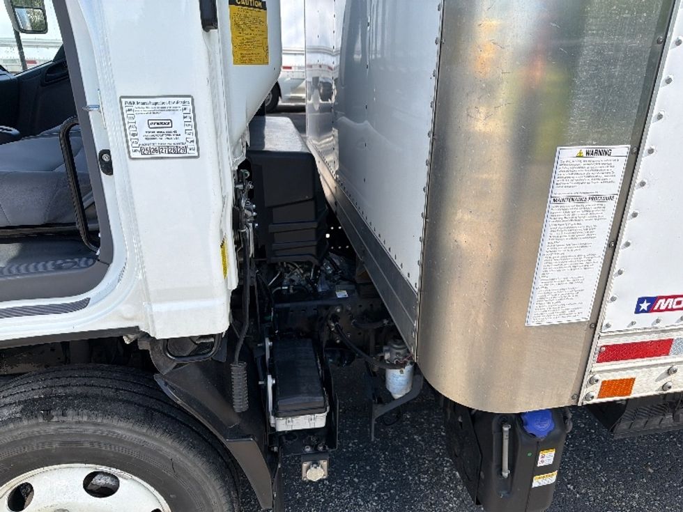 Light Duty Box Truck-Light and Medium Duty Trucks-Isuzu-2022-NPR-Louisville-KY-60,241\n\t\tmiles-$ 47,500 - Image 25