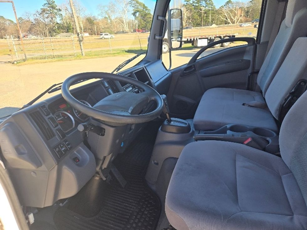 Light Duty Box Truck-Light and Medium Duty Trucks-Isuzu-2022-NPR-Monroe-LA-203,317\n\t\tmiles-$ 27,250 - Image 16