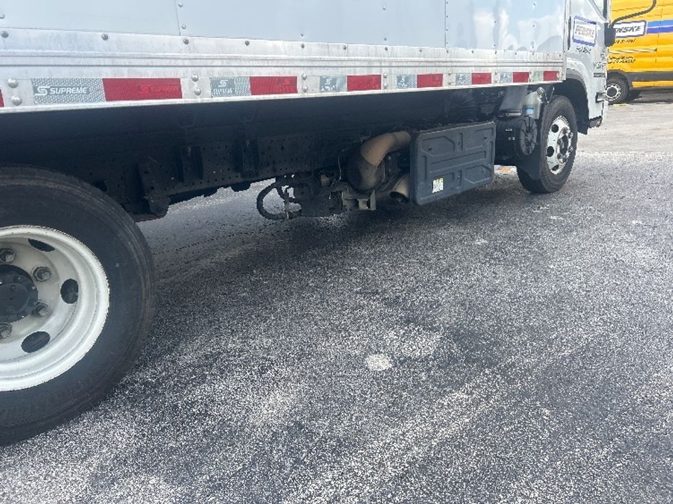 Light Duty Box Truck-Light and Medium Duty Trucks-Isuzu-2022-NPR-Orlando-FL-178,856\n\t\tmiles-$ 31,750 - Image 13