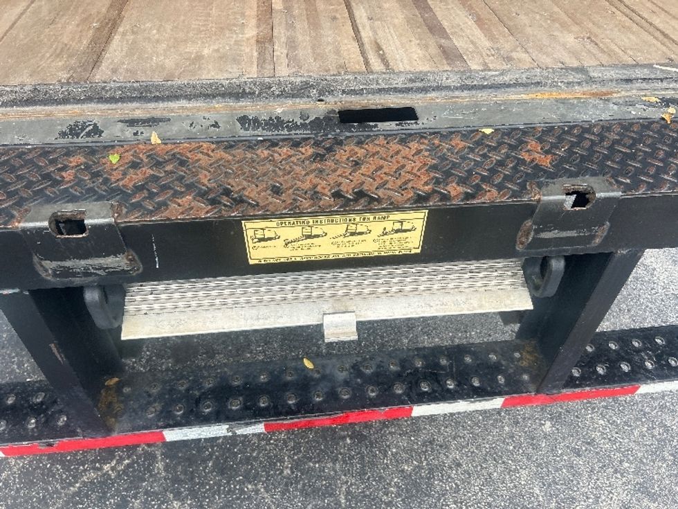 Light Duty Box Truck-Light and Medium Duty Trucks-Isuzu-2022-NPR-Orlando-FL-178,856\n\t\tmiles-$ 31,750 - Image 9