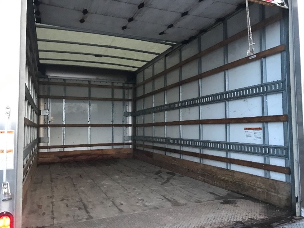 Light Duty Box Truck-Light and Medium Duty Trucks-Isuzu-2022-NPR-Oshawa-ON-168,030\n\t\tkm-$ 54,750 - Image 12