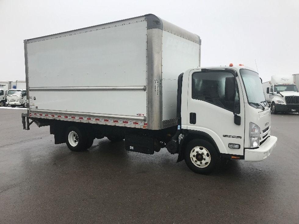 Light Duty Box Truck-Light and Medium Duty Trucks-Isuzu-2022-NPR-Oshawa-ON-181,321\n\t\tkm-$ 52,750 - Image 1