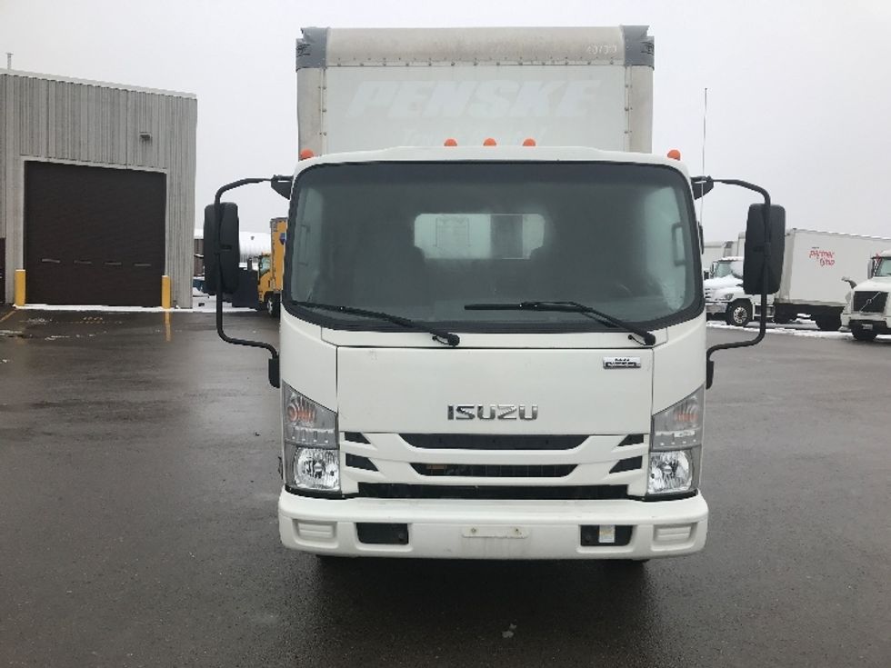 Light Duty Box Truck-Light and Medium Duty Trucks-Isuzu-2022-NPR-Oshawa-ON-181,321\n\t\tkm-$ 52,750 - Image 2