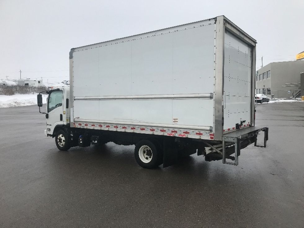 Light Duty Box Truck-Light and Medium Duty Trucks-Isuzu-2022-NPR-Oshawa-ON-181,321\n\t\tkm-$ 52,750 - Image 6