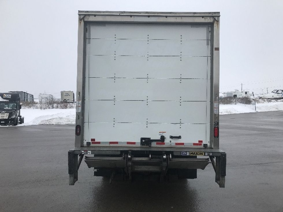 Light Duty Box Truck-Light and Medium Duty Trucks-Isuzu-2022-NPR-Oshawa-ON-181,321\n\t\tkm-$ 52,750 - Image 7