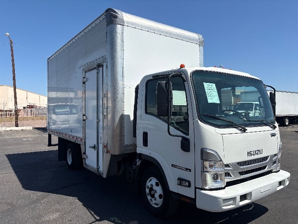Light Duty Box Truck-Light and Medium Duty Trucks-Isuzu-2022-NPR-Phoenix-AZ-198,503\n\t\tmiles-$ 28,000 - Image 1