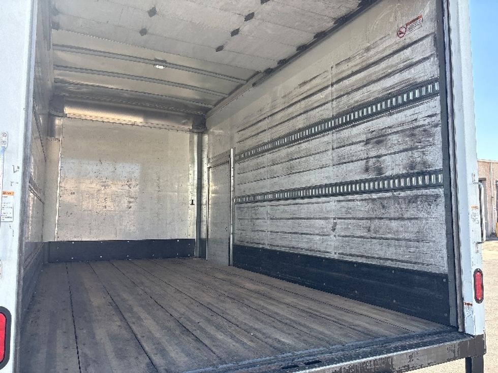 Light Duty Box Truck-Light and Medium Duty Trucks-Isuzu-2022-NPR-Phoenix-AZ-198,503\n\t\tmiles-$ 28,000 - Image 11
