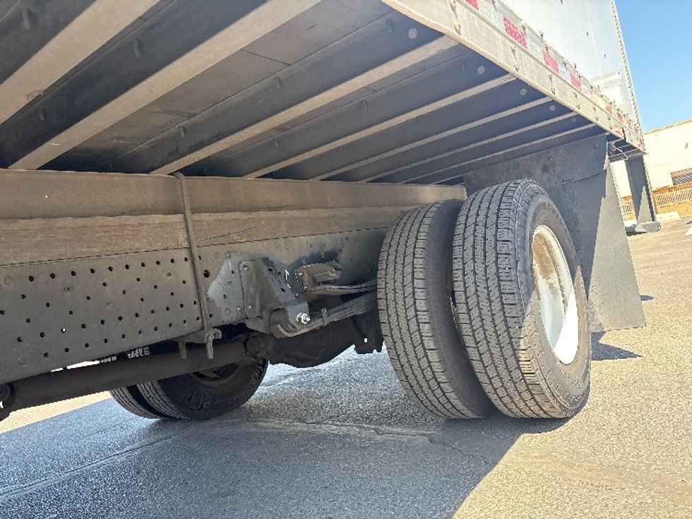 Light Duty Box Truck-Light and Medium Duty Trucks-Isuzu-2022-NPR-Phoenix-AZ-198,503\n\t\tmiles-$ 28,000 - Image 5