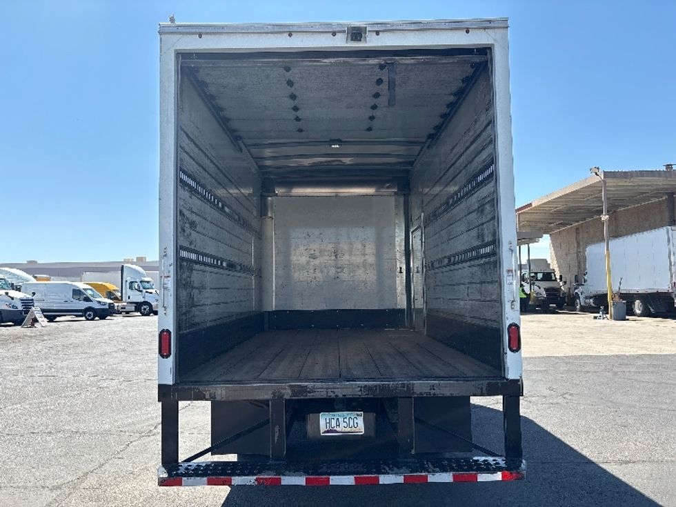 Light Duty Box Truck-Light and Medium Duty Trucks-Isuzu-2022-NPR-Phoenix-AZ-198,503\n\t\tmiles-$ 28,000 - Image 8