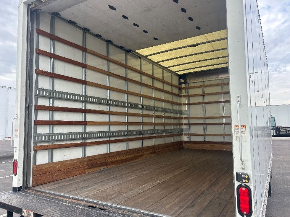Light Duty Box Truck-Light and Medium Duty Trucks-Isuzu-2022-NPR-Phoenix-AZ-64,731\n\t\tmiles-$ 51,250 - Image 11