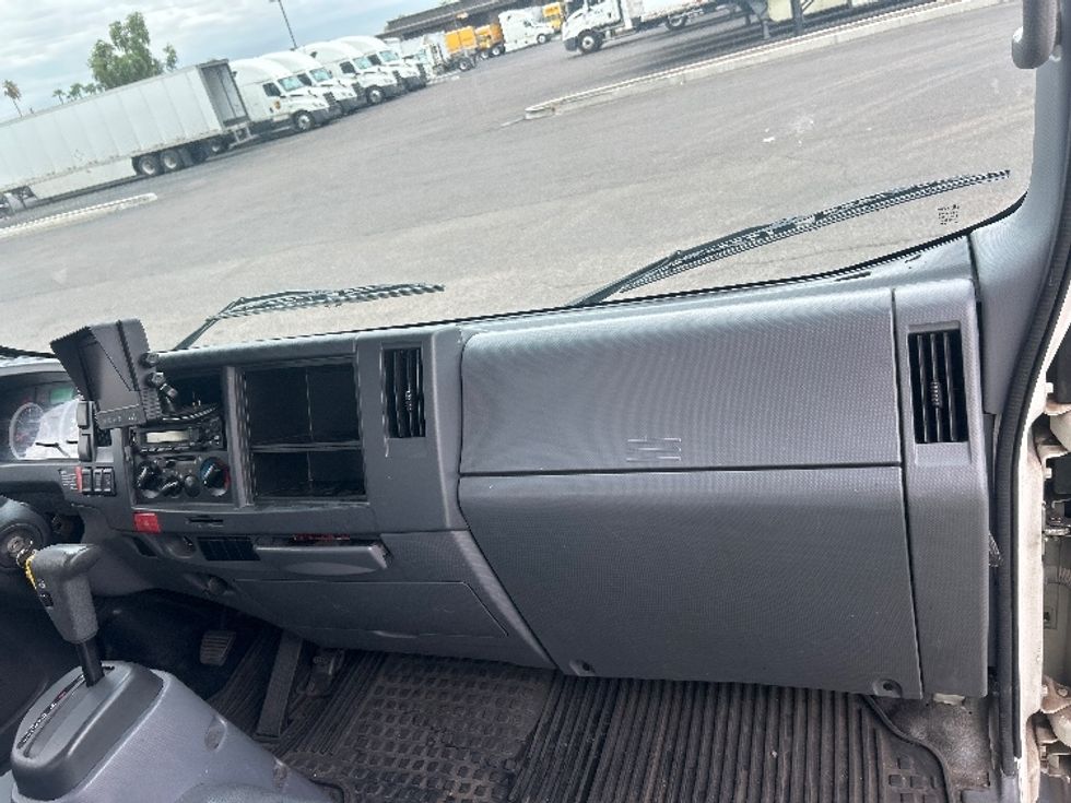 Light Duty Box Truck-Light and Medium Duty Trucks-Isuzu-2022-NPR-Phoenix-AZ-64,731\n\t\tmiles-$ 51,250 - Image 21
