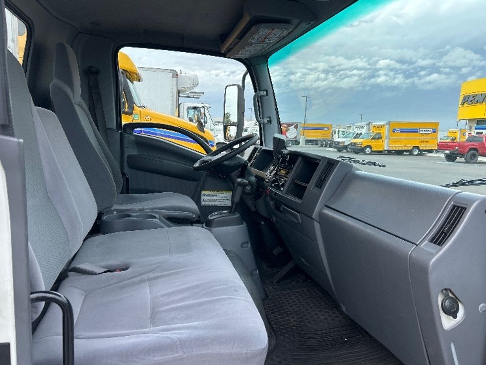 Light Duty Box Truck-Light and Medium Duty Trucks-Isuzu-2022-NPR-Phoenix-AZ-64,731\n\t\tmiles-$ 51,250 - Image 22