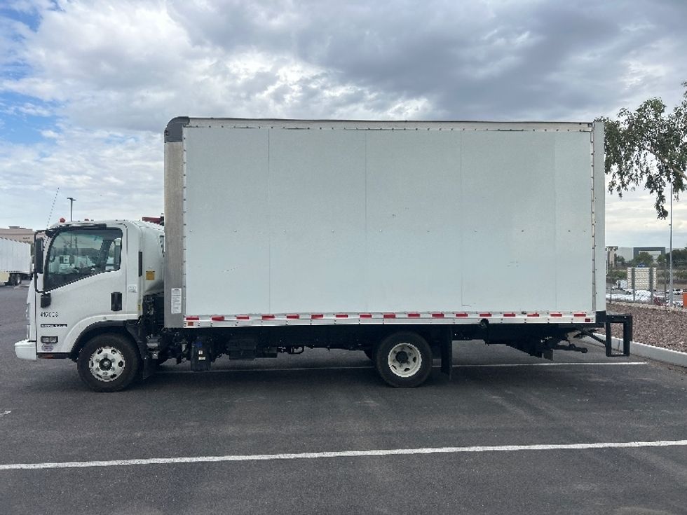 Light Duty Box Truck-Light and Medium Duty Trucks-Isuzu-2022-NPR-Phoenix-AZ-64,731\n\t\tmiles-$ 51,250 - Image 4