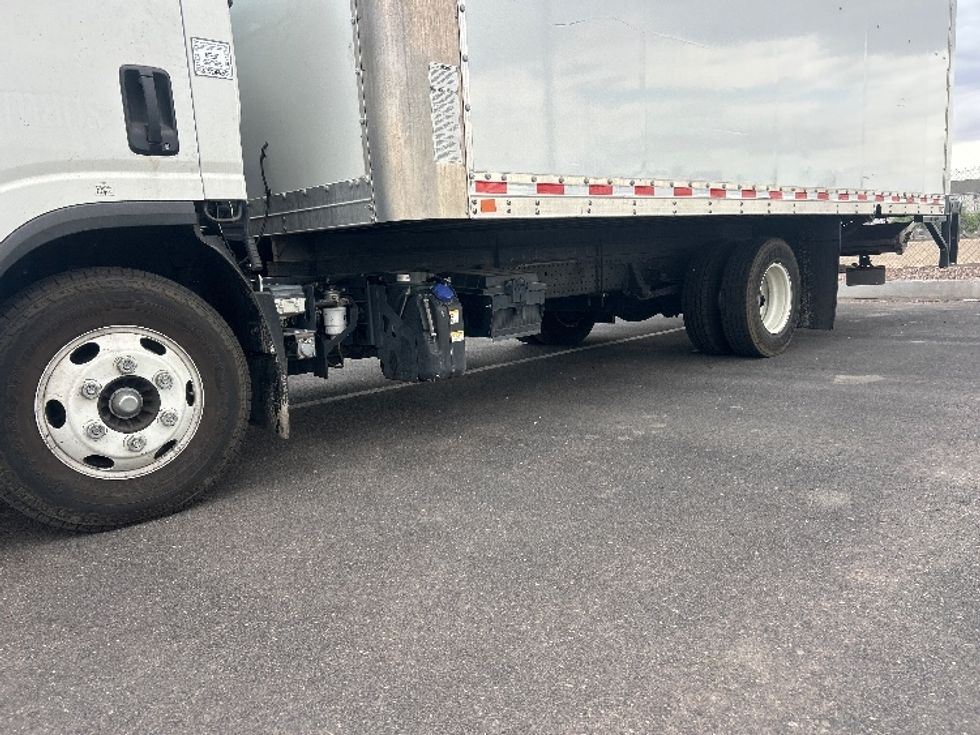 Light Duty Box Truck-Light and Medium Duty Trucks-Isuzu-2022-NPR-Phoenix-AZ-64,731\n\t\tmiles-$ 51,250 - Image 5