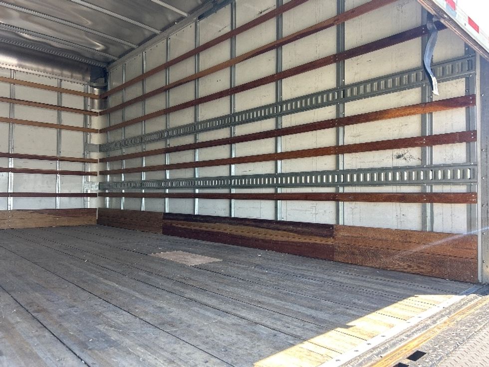 Light Duty Box Truck-Light and Medium Duty Trucks-Isuzu-2022-NPR-Phoenix-AZ-71,887\n\t\tmiles-$ 51,750 - Image 11