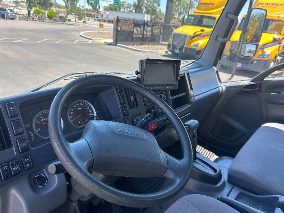 Light Duty Box Truck-Light and Medium Duty Trucks-Isuzu-2022-NPR-Phoenix-AZ-71,887\n\t\tmiles-$ 51,750 - Image 16