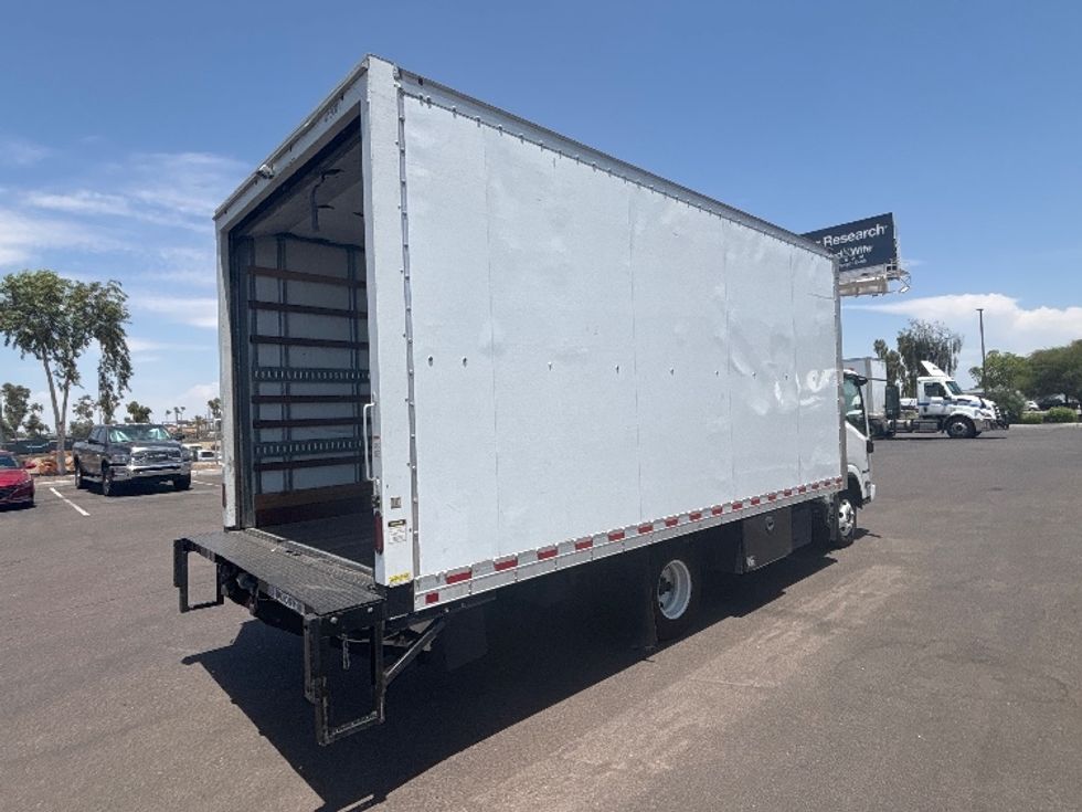 Light Duty Box Truck-Light and Medium Duty Trucks-Isuzu-2022-NPR-Phoenix-AZ-74,103\n\t\tmiles-$ 51,500 - Image 13