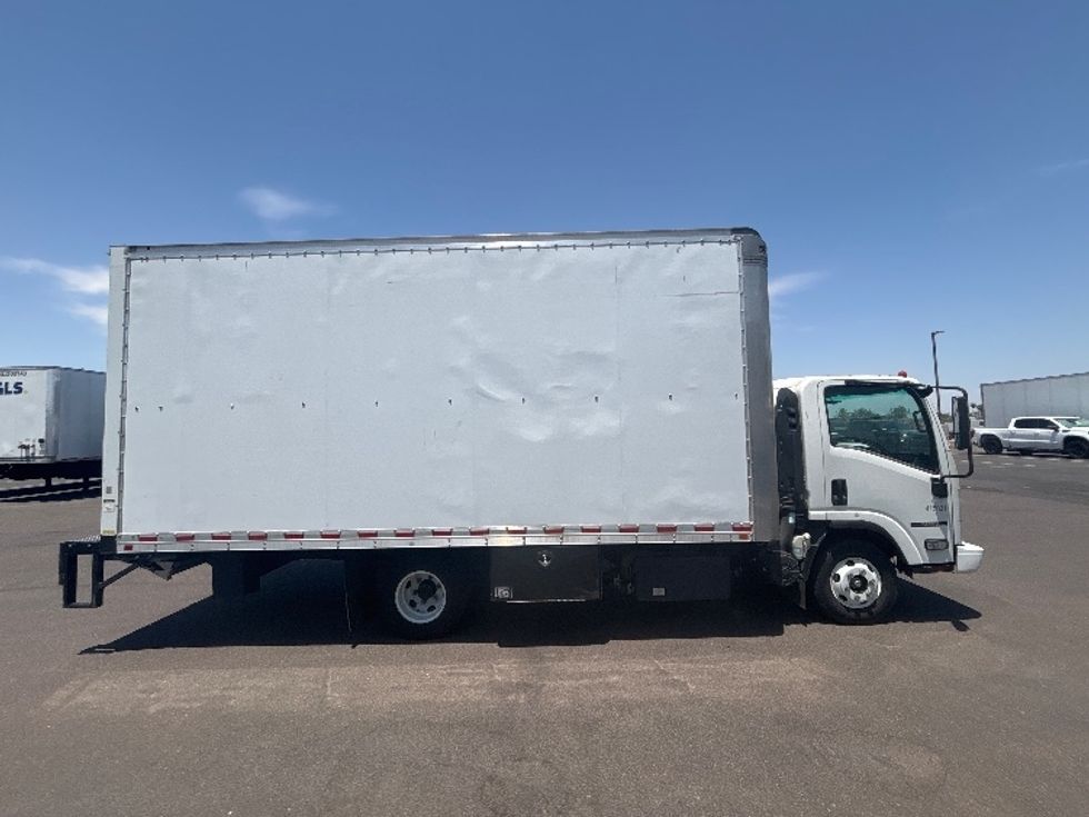 Light Duty Box Truck-Light and Medium Duty Trucks-Isuzu-2022-NPR-Phoenix-AZ-74,103\n\t\tmiles-$ 51,500 - Image 15