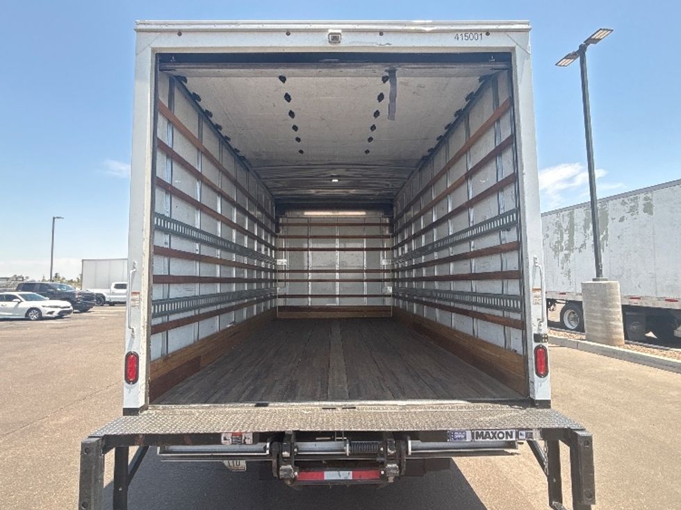 Light Duty Box Truck-Light and Medium Duty Trucks-Isuzu-2022-NPR-Phoenix-AZ-74,103\n\t\tmiles-$ 51,500 - Image 8