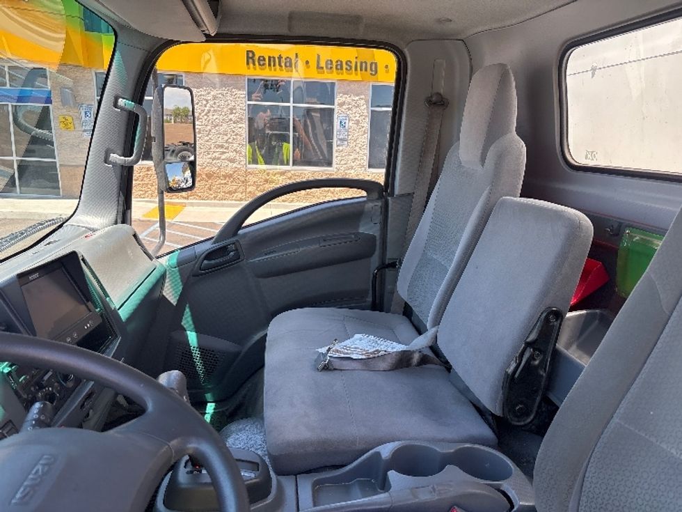Light Duty Box Truck-Light and Medium Duty Trucks-Isuzu-2022-NPR-Phoenix-AZ-77,905\n\t\tmiles-$ 51,000 - Image 19
