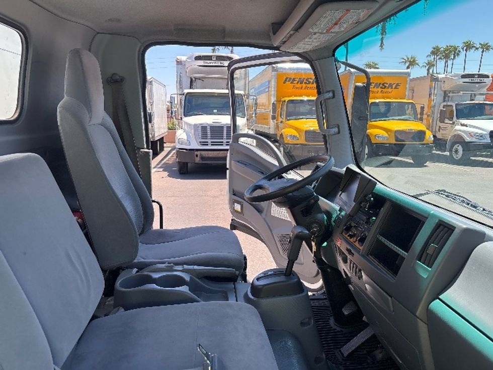 Light Duty Box Truck-Light and Medium Duty Trucks-Isuzu-2022-NPR-Phoenix-AZ-77,905\n\t\tmiles-$ 51,000 - Image 22