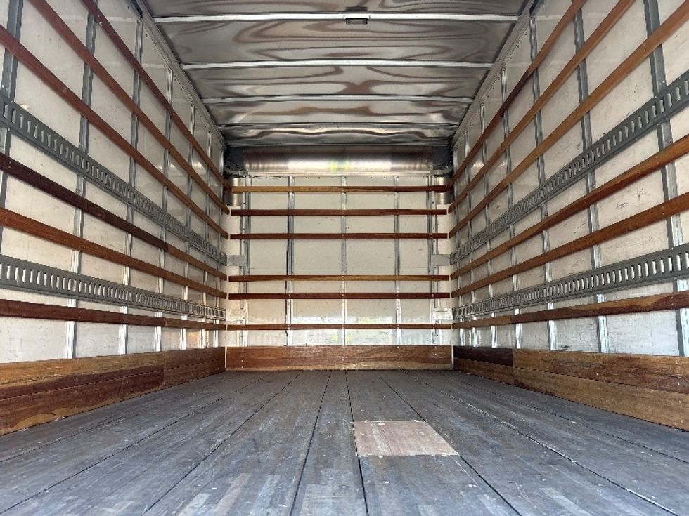 Light Duty Box Truck-Light and Medium Duty Trucks-Isuzu-2022-NPR-Phoenix-AZ-77,905\n\t\tmiles-$ 51,000 - Image 8