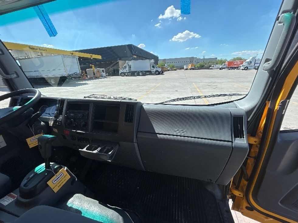 Light Duty Box Truck-Light and Medium Duty Trucks-Isuzu-2022-NPR-Phoenix-AZ-84,823\n\t\tmiles-$ 18,000 - Image 19