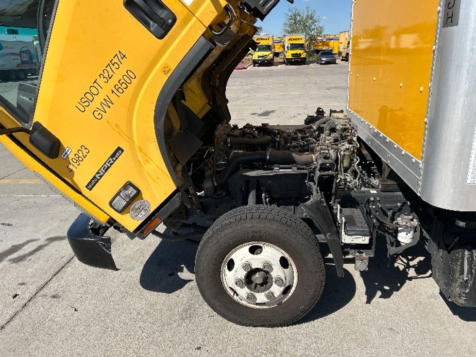 Light Duty Box Truck-Light and Medium Duty Trucks-Isuzu-2022-NPR-Phoenix-AZ-84,823\n\t\tmiles-$ 18,000 - Image 22