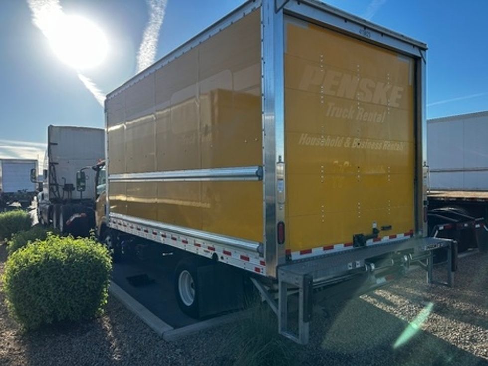 Light Duty Box Truck-Light and Medium Duty Trucks-Isuzu-2022-NPR-Phoenix-AZ-84,823\n\t\tmiles-$ 18,000 - Image 24