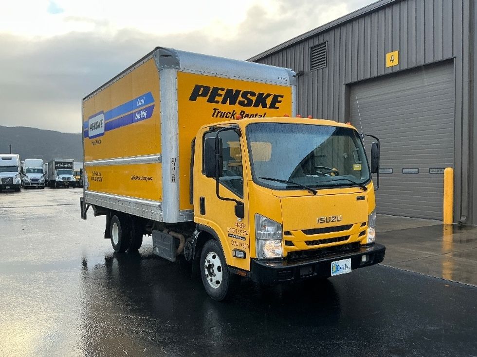 Light Duty Box Truck-Light and Medium Duty Trucks-Isuzu-2022-NPR-Portland-OR-119,797\n\t\tmiles-$ 42,000 - Image 1