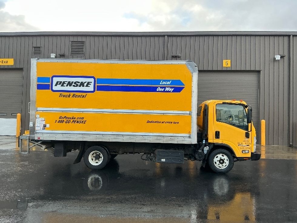 Light Duty Box Truck-Light and Medium Duty Trucks-Isuzu-2022-NPR-Portland-OR-119,797\n\t\tmiles-$ 42,000 - Image 15