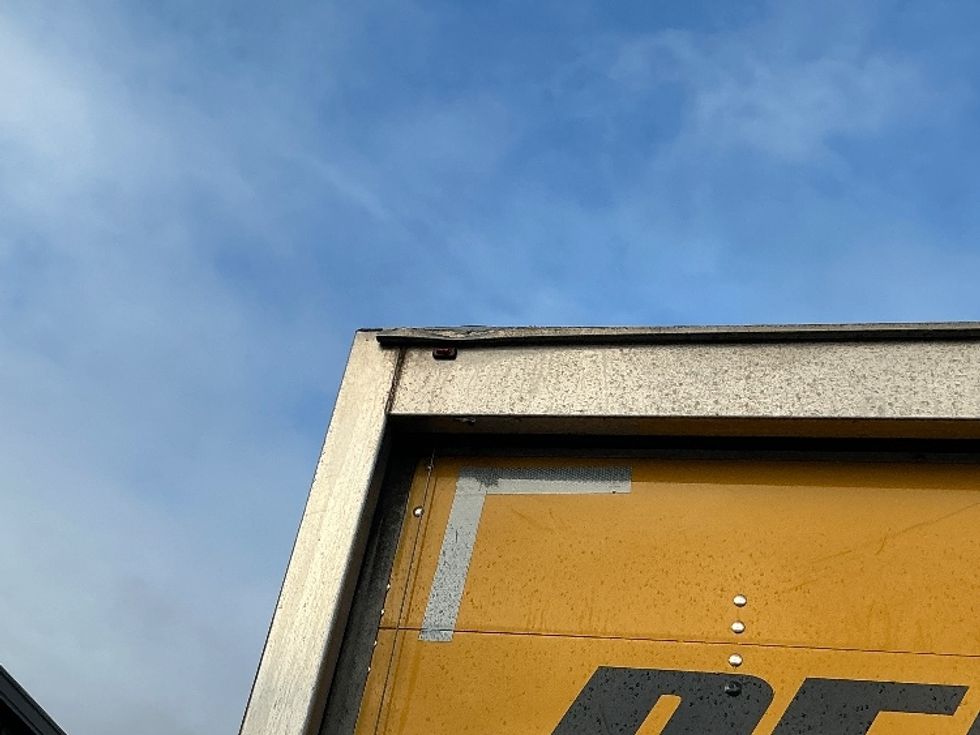 Light Duty Box Truck-Light and Medium Duty Trucks-Isuzu-2022-NPR-Portland-OR-119,797\n\t\tmiles-$ 42,000 - Image 26