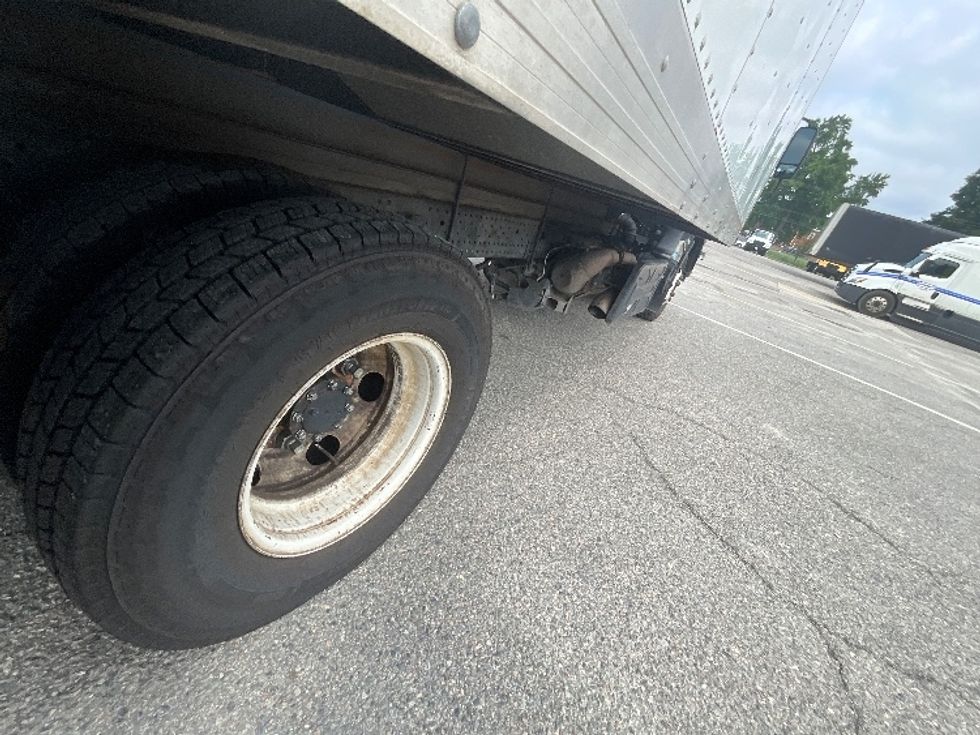 Light Duty Box Truck-Light and Medium Duty Trucks-Isuzu-2022-NPR-Prince George-VA-198,049\n\t\tmiles-$ 29,750 - Image 14