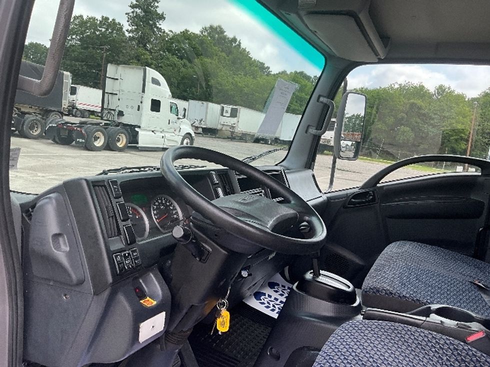 Light Duty Box Truck-Light and Medium Duty Trucks-Isuzu-2022-NPR-Prince George-VA-198,049\n\t\tmiles-$ 29,750 - Image 17