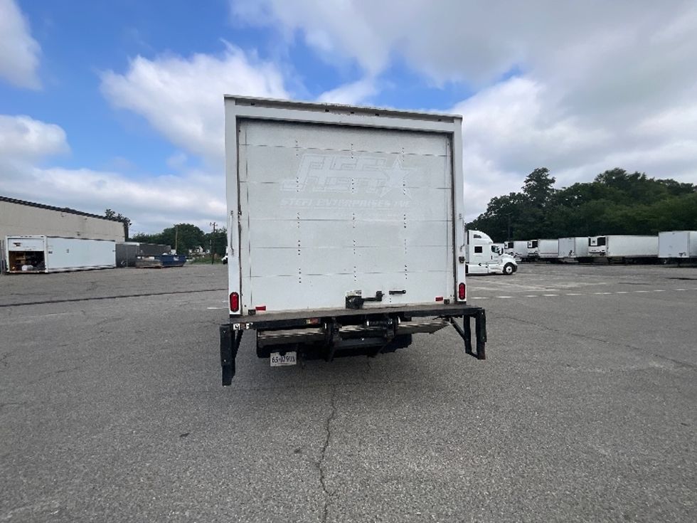 Light Duty Box Truck-Light and Medium Duty Trucks-Isuzu-2022-NPR-Prince George-VA-198,049\n\t\tmiles-$ 29,750 - Image 7