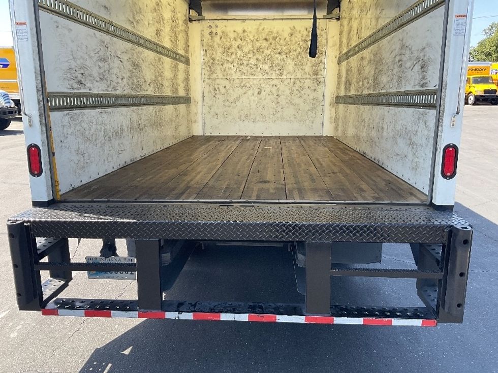 Light Duty Box Truck-Light and Medium Duty Trucks-Isuzu-2022-NPR-Sacramento-CA-109,012\n\t\tmiles-$ 47,500 - Image 10