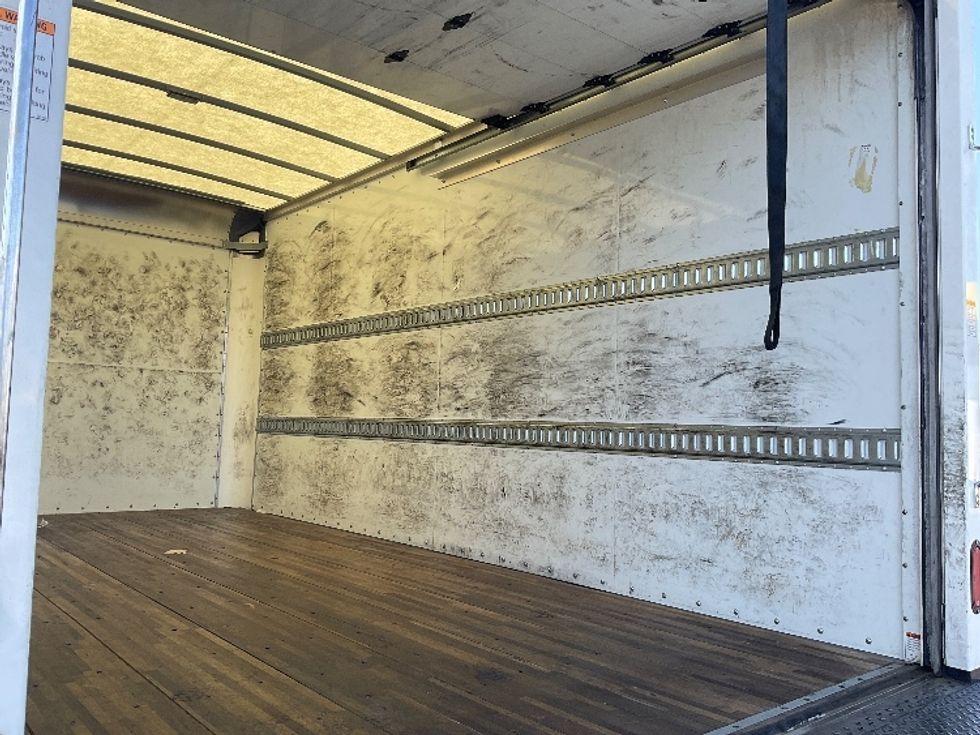 Light Duty Box Truck-Light and Medium Duty Trucks-Isuzu-2022-NPR-Sacramento-CA-109,012\n\t\tmiles-$ 47,500 - Image 12