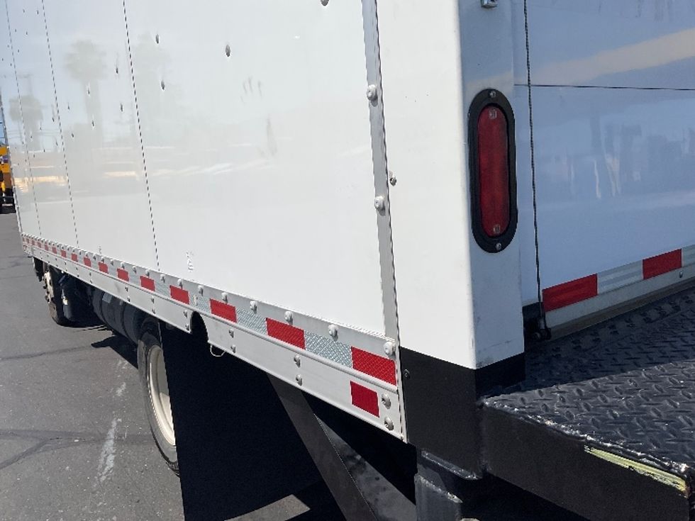 Light Duty Box Truck-Light and Medium Duty Trucks-Isuzu-2022-NPR-Sacramento-CA-109,012\n\t\tmiles-$ 47,500 - Image 28
