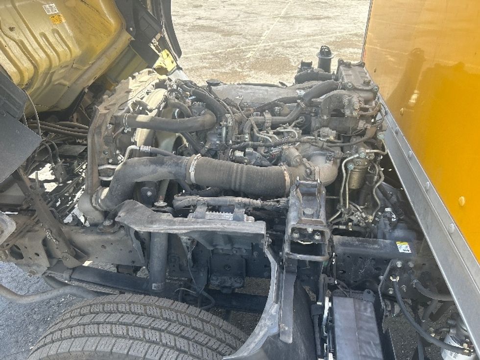 Light Duty Box Truck-Light and Medium Duty Trucks-Isuzu-2022-NPR-Salt Lake City-UT-71,332\n\t\tmiles-$ 49,250 - Image 24