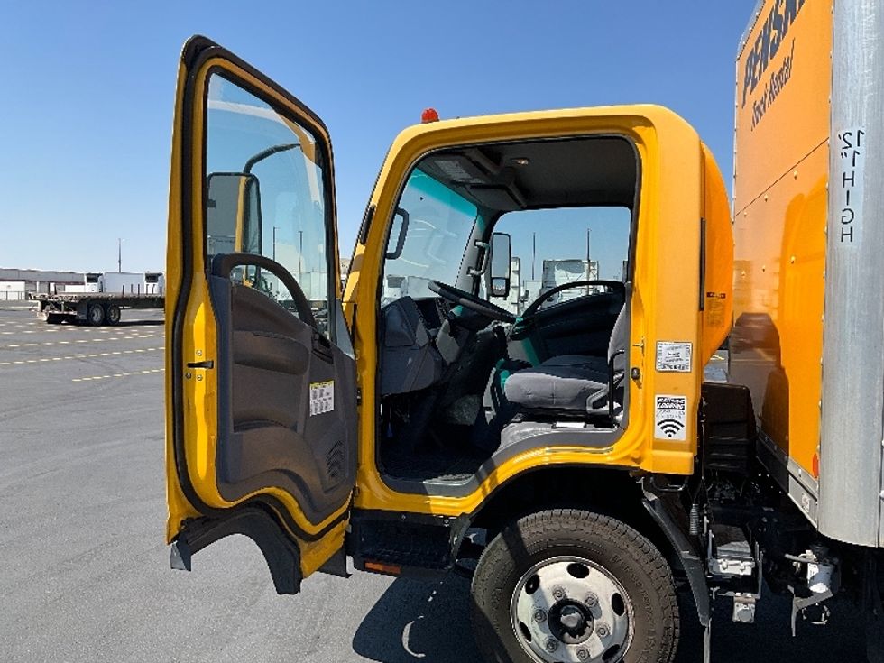 Light Duty Box Truck-Light and Medium Duty Trucks-Isuzu-2022-NPR-Salt Lake City-UT-98,031\n\t\tmiles-$ 46,000 - Image 16