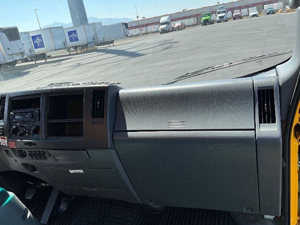 Light Duty Box Truck-Light and Medium Duty Trucks-Isuzu-2022-NPR-Salt Lake City-UT-98,031\n\t\tmiles-$ 46,000 - Image 21