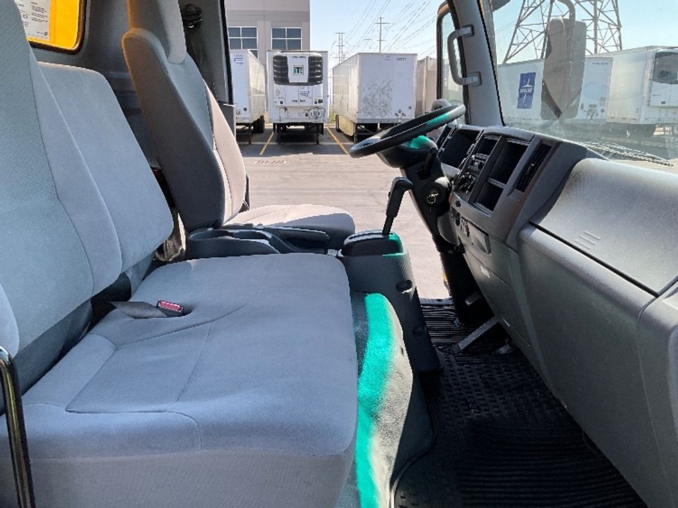 Light Duty Box Truck-Light and Medium Duty Trucks-Isuzu-2022-NPR-Salt Lake City-UT-98,031\n\t\tmiles-$ 46,000 - Image 22