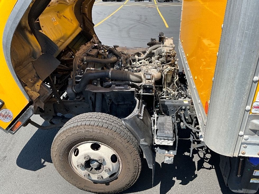 Light Duty Box Truck-Light and Medium Duty Trucks-Isuzu-2022-NPR-Salt Lake City-UT-98,031\n\t\tmiles-$ 46,000 - Image 24
