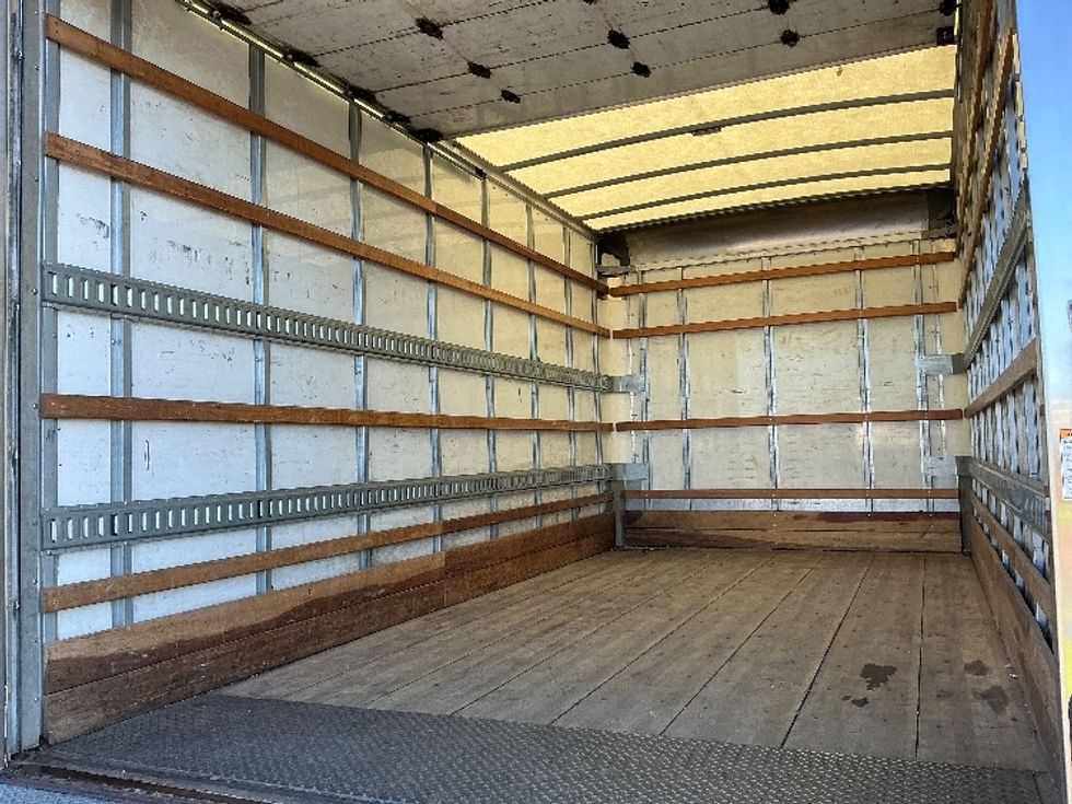 Light Duty Box Truck-Light and Medium Duty Trucks-Isuzu-2022-NPR-Stockton-CA-158,778\n\t\tmiles-$ 35,750 - Image 11