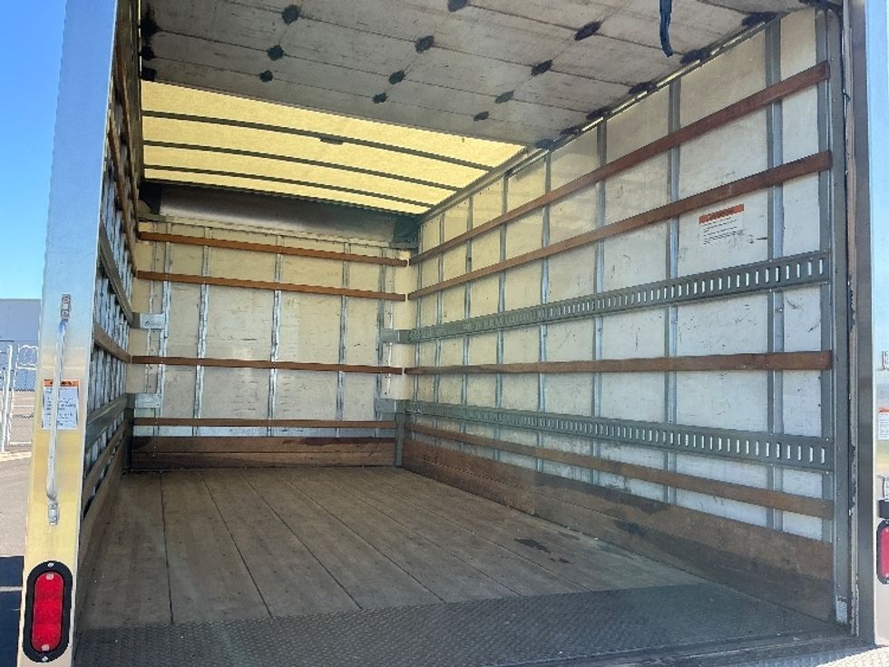 Light Duty Box Truck-Light and Medium Duty Trucks-Isuzu-2022-NPR-Stockton-CA-158,778\n\t\tmiles-$ 35,750 - Image 12