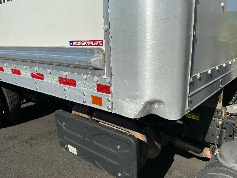 Light Duty Box Truck-Light and Medium Duty Trucks-Isuzu-2022-NPR-Stockton-CA-158,778\n\t\tmiles-$ 35,750 - Image 26