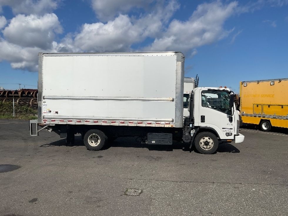 Light Duty Box Truck-Light and Medium Duty Trucks-Isuzu-2022-NPR-Tacoma-WA-83,873\n\t\tmiles-$ 51,000 - Image 15